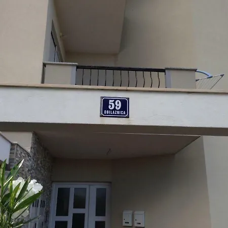 Music House Novalja Apartment Exterior photo