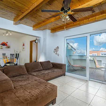 Music House Novalja Apartment Exterior photo